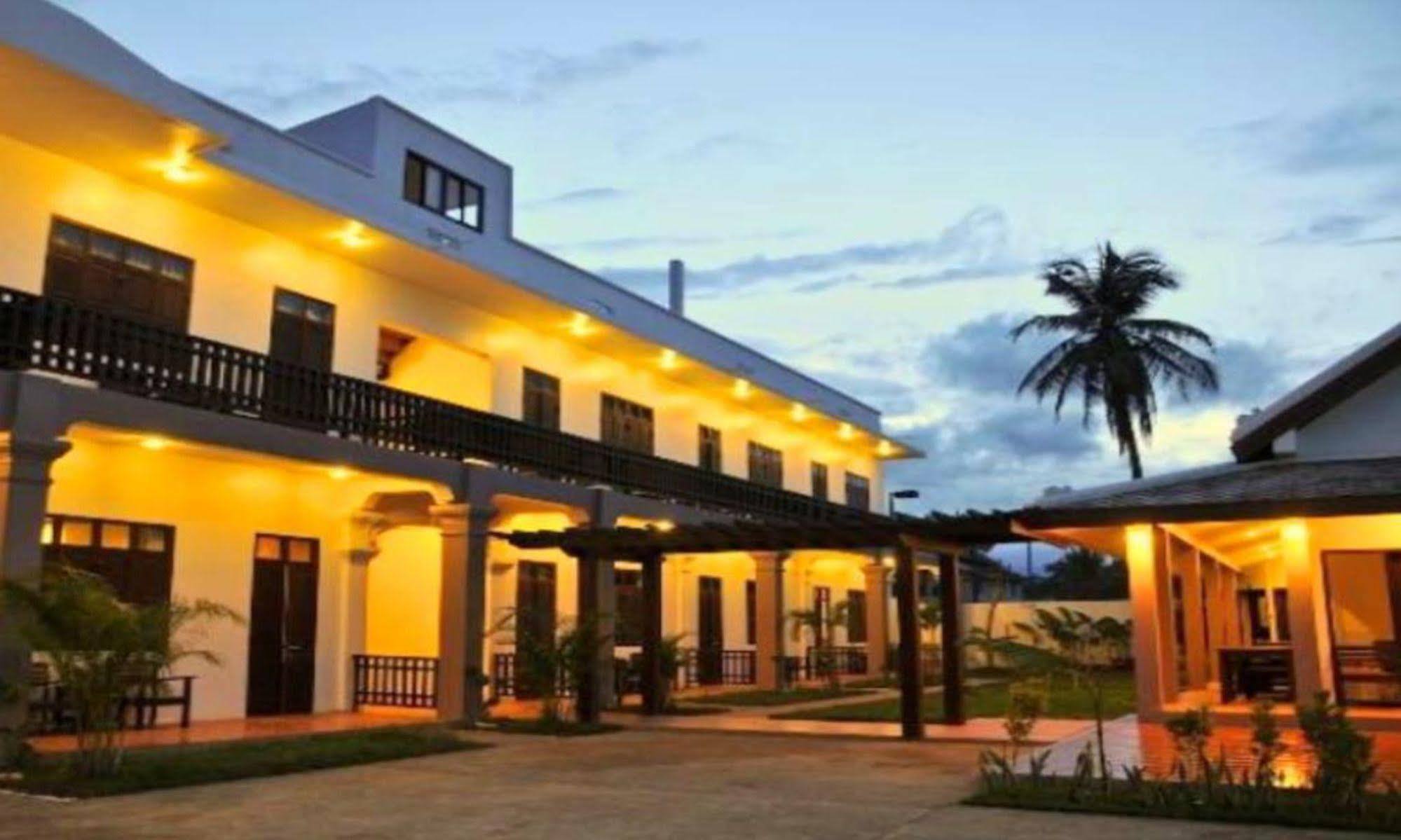 Luang Prabang Inn Екстериор снимка