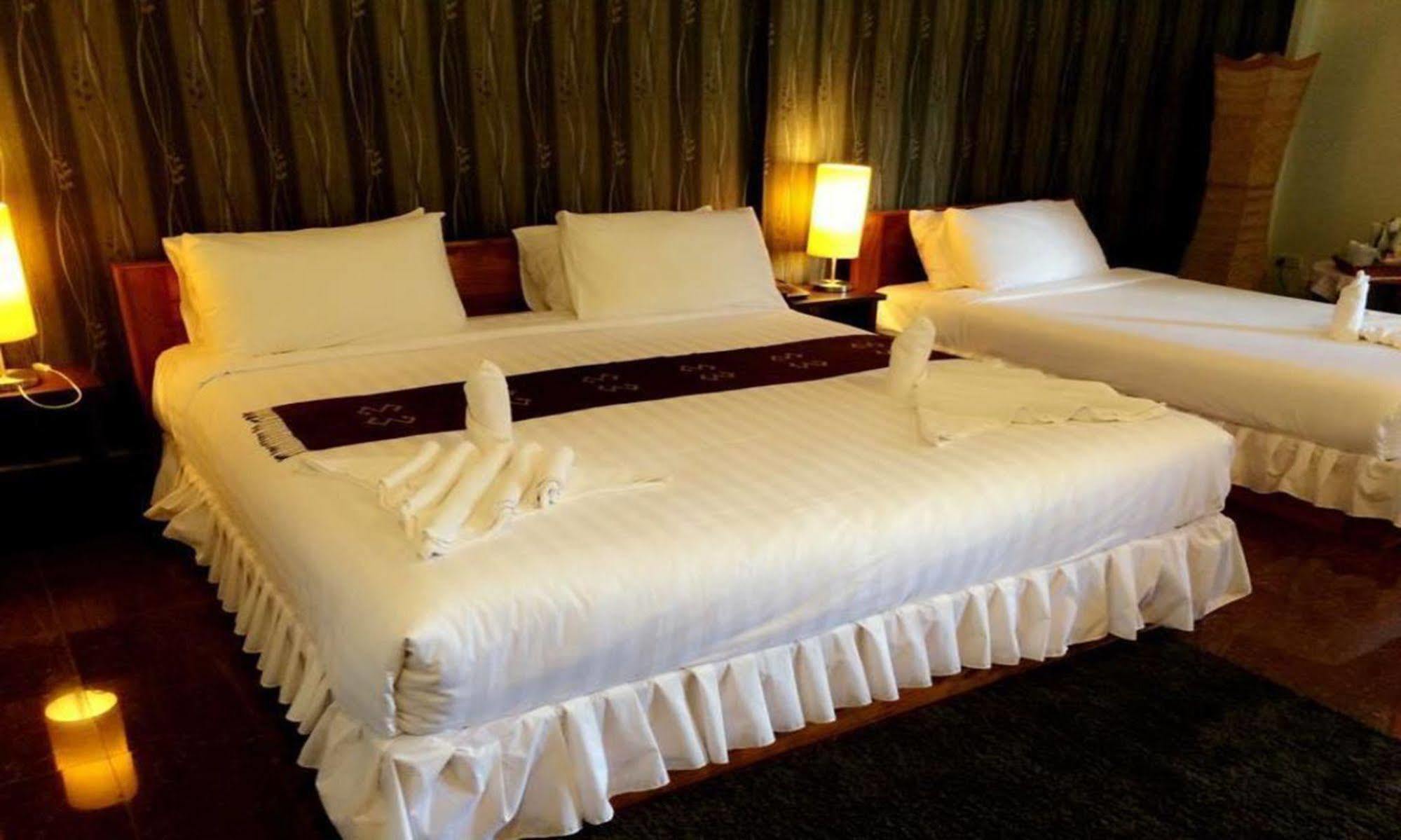 Luang Prabang Inn Екстериор снимка