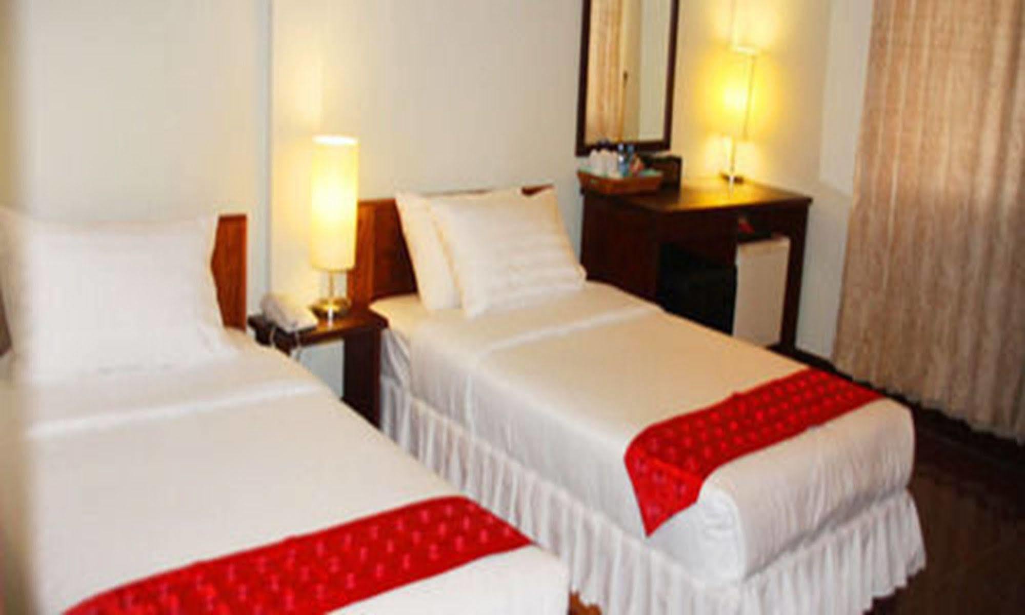 Luang Prabang Inn Екстериор снимка