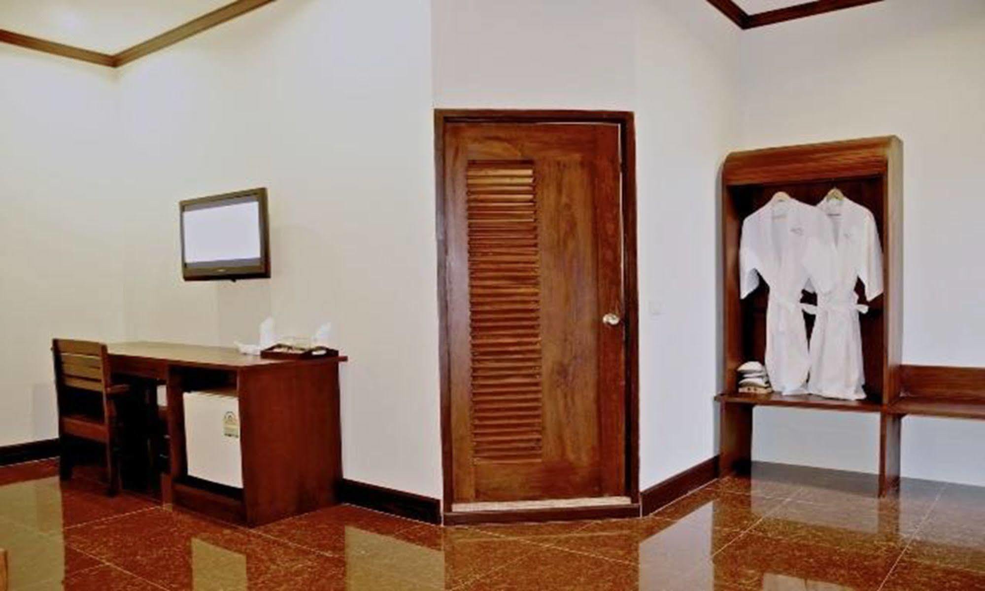 Luang Prabang Inn Екстериор снимка